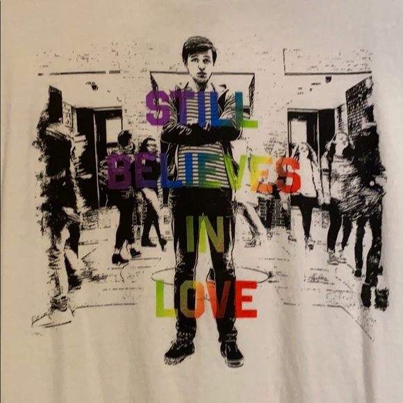 Hot Topic Love Simon Tee - Picture 2 of 3
